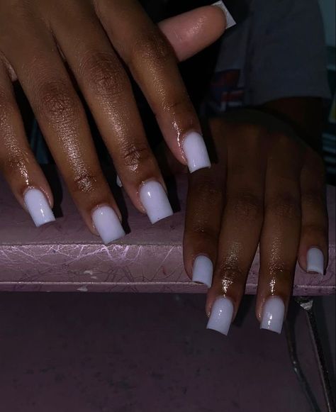 Nut White Nails Short, White Short Nails Black Women, Manicure Ideas Black Women, Short Square Acrylic Nails Milky White, Milk White Nails Short, Plain Short Acrylic Nails, Manicure Black Women, Overlay Nails Black Women, White Nails Black Women