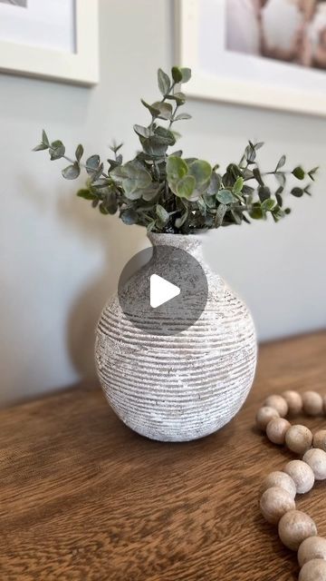 Michelle McRae | “Shelly” Your DIY BFF on Instagram: "Faux concrete vase for tutorial!⤵️

Be honest! How many cheap vases do you have? This one was plastic! There are a million variations, but here’s the step-by-step:

• clean it
• spray it with a primer (I don’t and mine adhere perfectly, but that’s really the “right” way to do it)
• if you want the textured lines (it’s beautiful without too!) spread a little joint compound with a putty knife and use a fork (I used an old wood graining tool I had) to create the lines
• sand lightly with a sanding block 
• mix paint with baking soda to create a thin paste and brush it on 
• as it’s drying, I dab with the brush to add a little more texture 
• mix a lighter shade of the same color with a little baking soda (less this time) and start dabbing Paint With Baking Soda, Wood Graining Tool, Graining Tool, Diy Bff, Mix Paint, Putty Knife, Concrete Vase, Cheap Vases, Concrete Vases