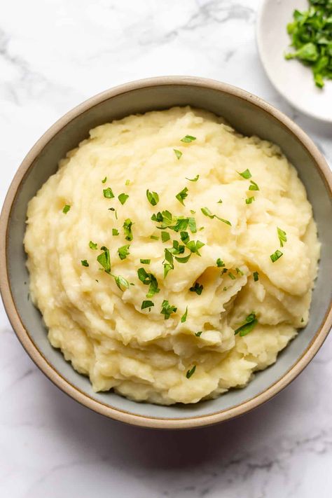 Best Vegan Mashed Potatoes, Creamy Honey Mustard Chicken, Mashed Potatoes Recipe Easy, Creamy Garlic Mashed Potatoes, Lavender Macarons, Vegan Mashed Potatoes, Easy Mashed Potatoes, Best Mashed Potatoes, Christmas Meal