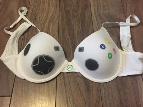 Xbox controller bra Funny Bra, Xbox Controller Painting, Xbox Controller Aesthetic, Diy Bra, Xbox Controller, Inappropriate Thoughts, Cute Relationship Photos, Manga Anime One Piece, Padded Bras