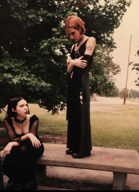 Goth Girls In The 90s, 90s Goth Aesthetic, 2000s Goth Fashion, 1990s Goth, 90s Mall Goth, Darkly Inclined, 2000s Mall Goth, Black Celebration, 2000s Goth