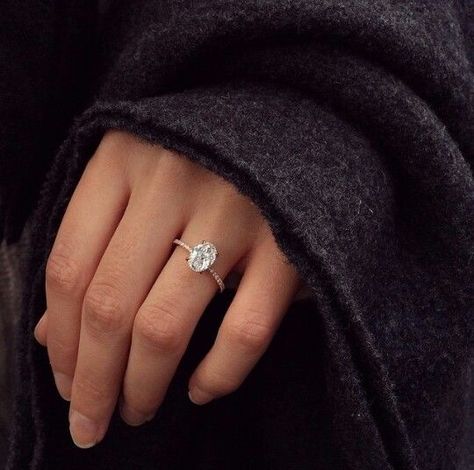 The 13 most popular engagement rings on Pinterest - CosmopolitanUK Most Popular Engagement Rings, Popular Engagement Rings, Dream Ring, Diamond Band, 2 Carat, Morganite, Diamond Bands, Bling Bling, Ring Verlobung