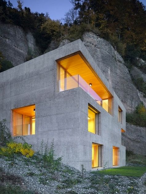 Concrete Houses, Concrete Architecture, Concrete Home, Concrete House, Architecture Exterior, Architectural Inspiration, Residential Architecture, Contemporary Architecture, Amazing Architecture