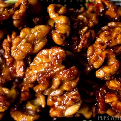 Candied Walnuts Easy Oven, Candied Walnut Recipe, Caramelized Walnuts, Plant Based Snacks, Walnut Recipes, Roasted Walnuts, Nut Recipes, Easy Oven, Recipes Appetizers And Snacks