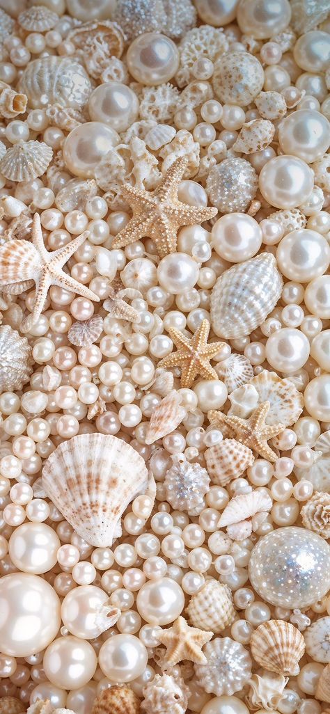 Sea Shells Aesthetic Wallpaper, Sea Shell Wallpaper Aesthetic, Jewels Aesthetic Wallpaper, Pearl Lockscreen, Jewelry Background Wallpaper, Pearl Background Wallpapers, Pearl Wallpaper Iphone, Pearl Wallpaper Aesthetic, Pearly Aesthetic