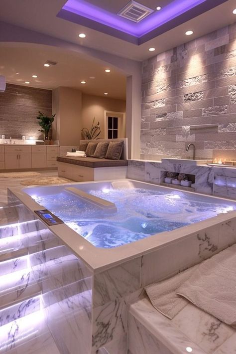 Amazing House Interior, Huge Bathtub Luxury, Bathroom Ideas Modern Luxury Big, Bathrooms With Jacuzzi Master Bath, My Dream Bathroom, Futuristic Luxury Apartment, Luxury Interior Design Bathroom, Aesthetic House Interiors Bathroom, Cute House Bathroom