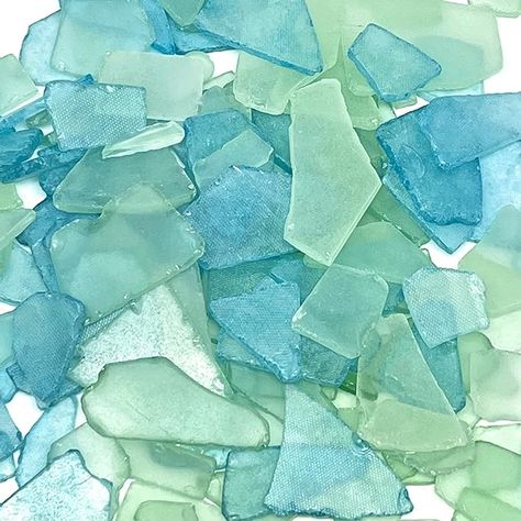 Amazon.com: Tumbler Home Sea Glass for Crafts, Decor and Vase Filler. Frosted Beach Glass in Bulk. 25oz Aqua & Mint Seaglass Pieces : Home & Kitchen Colorful Beach House Decor, Sea Glass For Sale, Glass Crafts Diy, Sea Glass Wedding, Beach Crafts Diy, Sea Glass Decor, Diy Beach Decor, Coastal Decorating Living Room, Modern Coastal Decor