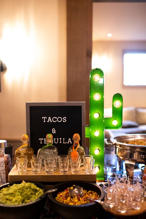 Mexican Bar Food, Tequila Station Party Ideas, Taco Tuesday Decorations Party Ideas, Chic Taco Bar, Patron Party Ideas, Tacos At Wedding Receptions, Taco Man Party, Taco About A Party Theme, Taco Wedding Reception Food Stations