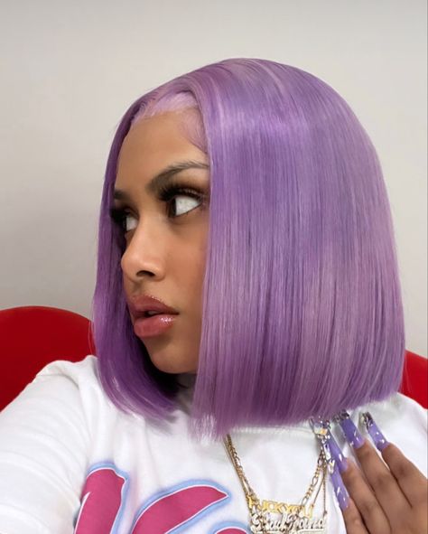 Lavender Bob Wig, Purple Hairstyles For Black Women, Lavender Hair Black Women, Lavender Bob, Lavender Hair Ideas, Lavender Hair Color Ideas, Purple Bob Wig, Purple Natural Hair, Women References