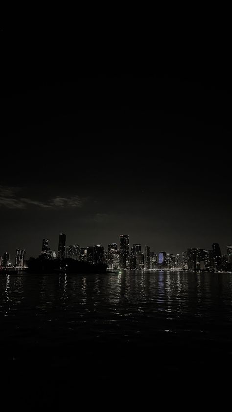 Miami aesthetic, Miami skyline, city vibes, Miami night, Miami skyline night, Miami skyline silhouette Miami Skyline Wallpaper, Summer Night Vibes Aesthetic Wallpaper, Miami Black And White, Miami Skyline Night, Miami City Night, Miami Background, Miami At Night, Miami Night Aesthetic, Miami Aesthetic Night