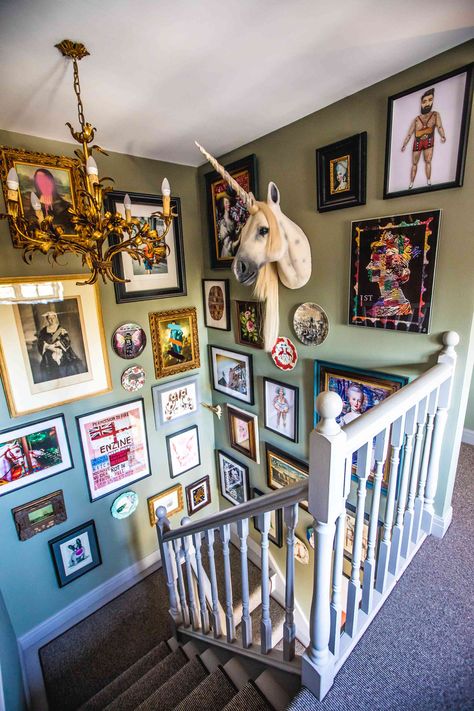 Maximalist Gallery Wall: 8 Easy Tips for Making One Art Gallery Staircase, Stairway Gallery Wall Ideas, Eclectic Stairway, Colorful Stairway, Stairwell Gallery Wall, Gallery Staircase, Stairs Gallery Wall, Staircase Gallery Wall, Maximalist Decor Vintage