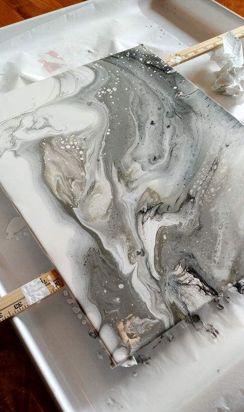 Pour Painting Techniques, Seni Resin, Artistic Painting, Resin Art Painting, Geode Art, Marble Painting, Gray Marble, Acrylic Pouring Art, Fluid Acrylic Painting