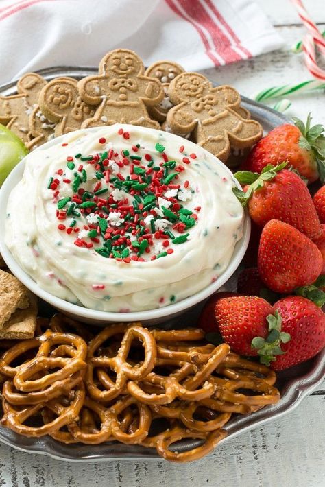 Christmas Cookie Dough Dip, Christmas Cookie Dough, Christmas Dip, Cookie Dough Dip, Christmas Eve Dinner, Xmas Dinner, Dessert Dips, Christmas Brunch, Christmas Menu