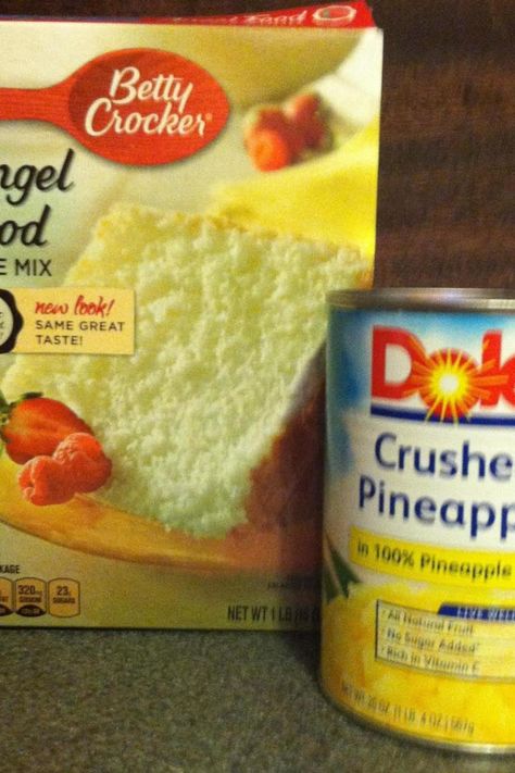 Too Easy Pineapple Angel Food Cake Crushed Pineapple Cake, Pineapple Angel Food Cake, Cake Fail, Pour Cake, Easy Pineapple Cake, Easy Cake Recipe, Pineapple Angel Food, Pineapple Cake Recipe, Angel Food Cake Mix Recipes