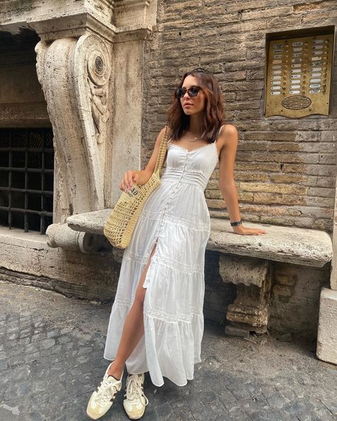 The Shoe Trend to Wear With Any Dress | Who What Wear White Dress Outfit Summer, Latest Dress Trends, Sundress Style, Samba Sneakers, Samba Dress, Single Dress, Look Boho Chic, Samba Outfit, Ribbed Maxi Dress