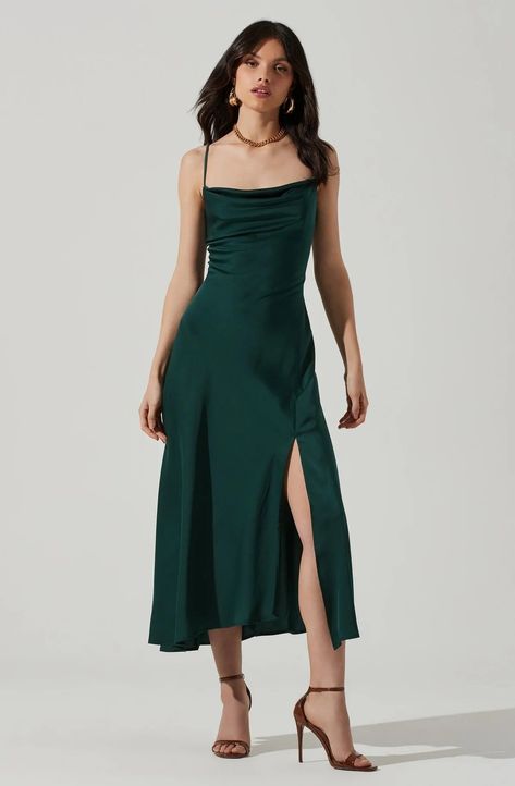 Gaia Midikleid - Hunter green / M Dress Grad, Clio Peppiatt, فستان زهري, Looks Kate Middleton, Forest Green Dresses, Green Formal Dresses, Formal Wedding Guest Dress, Emerald Dresses, Dark Green Dress