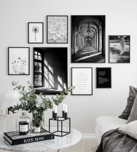 Gallery Wall Ideas: 10 Looks that are Easy to Implement - TLC Interiors Gallery Wall Design, Gallery Wall Layout, Gallery Wall Inspiration, Gallery Wall Living Room, Scandinavian Wall, Gallery Wall Decor, Buy Posters, Wall Posters, Wall Gallery