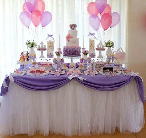 Decoración para cumpleaños Sofia Birthday Party Ideas, Princess Sofia Birthday Party Ideas, Sofia The First Birthday Cake, Purple Princess Party, Sofia The First Cake, Princess Sofia Birthday, Princess Sofia Party, Unicorn Party Food, Sofia The First Birthday Party