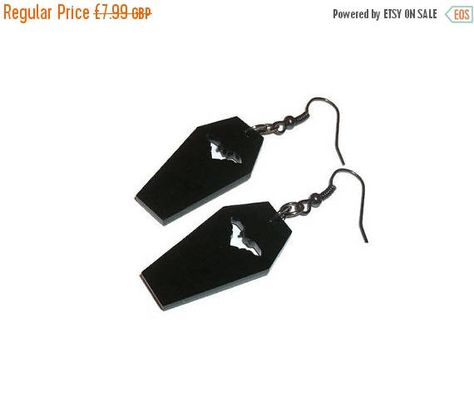 Bat Cut Out, Fish Hook Jewelry, Coffin Earrings, Gothic Jewelry Diy, Bat Jewelry, Earrings Gothic, Goth Earrings, Laser Cut Jewelry, Black Earrings Dangle