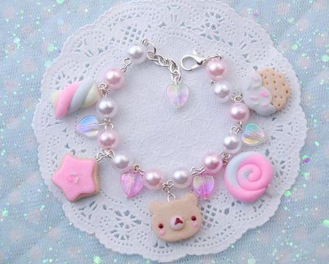 Kawaii Bracelet, Fake Sweets, Candy Bracelet, Rose Violette, Candy Jewelry, Sakura Flower, Kawaii Jewelry, Kawaii Accessories, Charms Bracelet