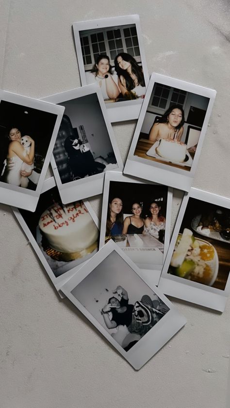 Polaroids Aesthetic, Instax Mini Ideas, Soft Vibe, 19th Bday, Polaroid Pics, Joana Marcus, Polaroid Photography, Instagram Stickers, Instax Photos