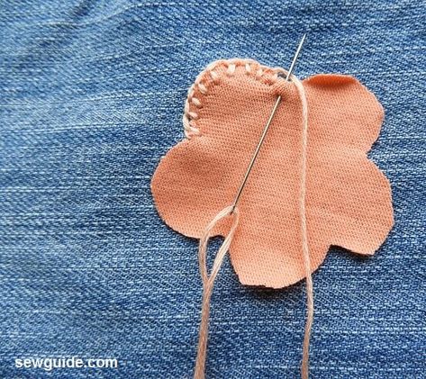 Hand Stitching Applique, Blanket Stitch Applique By Hand, Diy Applique By Hand, Hand Applique Stitches, Embroidery Applique By Hand, Hand Sewn Patches, Applique Stitches Hand, How To Applique For Beginners, Applique Work Ideas