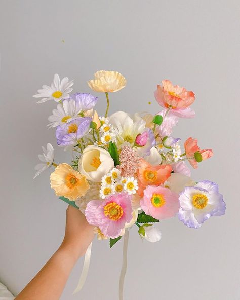 Two Whimsical Florists (@twowhimsicalflorists) | Instagram profile Poppy Bouquet, Boquette Flowers, Custom Bouquet, Wedding 2024, Garden Party Wedding, Beautiful Bouquet Of Flowers, Wildflower Wedding, Pastel Flowers, Wedding Mood