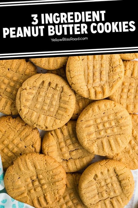 These 3-ingredient peanut butter cookies are super easy to make, have a chewy texture, and are naturally gluten-free. Sunbutter Cookies, Oat Flour Cookies, Three Ingredient Peanut Butter Cookies, 3 Ingredient Peanut Butter Cookies, Peanut Butter Banana Cookies, Peanut Butter Protein Cookies, Healthy Peanut Butter Cookies, Gluten Free Peanut Butter Cookies, Flourless Cookies