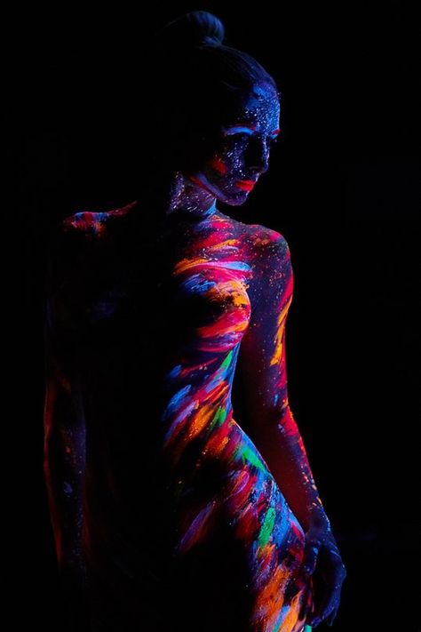 Uv Photography, Buy Makeup Online, Neon Photoshoot, Light Painting Photography, Fluorescent Paint, Neon Photography, Buy Makeup, Body Art Photography, Paint Photography