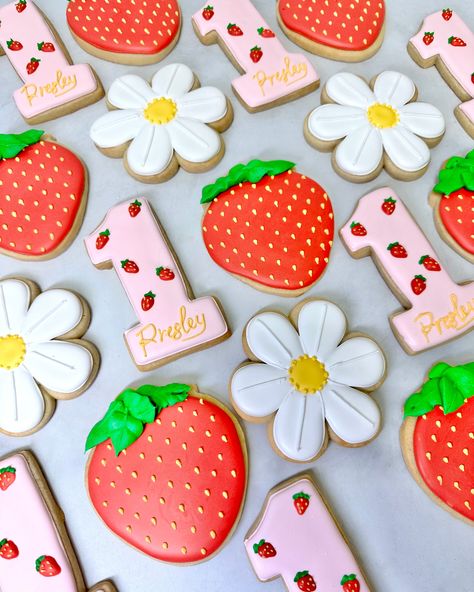 🍓 A very berry Monday to you! #strawberrycookies #kupcakekitchen #customcookies #wantcake #birthdayideas #birthdaypartyideas #birthdayinspiration #cookiedecorating #cookiedesign #cookieideas #cookieinspo #cookiesfordays #cookiegifts #cookielove #cookielovers #cookietime #cookielife #cookieporn #cookielover #designercookies #bestcookiesever #birthdaycookies #firstbirthdaycookies #1stbirthdaycookies #glutenfreedesserts #santaclarita #santaclaritavalley Berry Sweet One First Birthday Cookies, Barry First Birthday, Berry Special Birthday, Berry Sweet 1st Birthday Cookies, Strawberry Party Cookies, Berry Sweet One Cookies, Berry Birthday Cookies, Strawberry 1st Birthday Cookies, Berry First Birthday Cookies Decorated