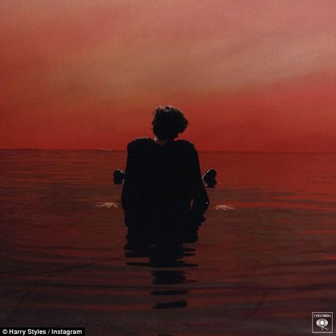 Harry Styles Album Cover, Sign Of The Times Harry Styles, One Direction Liam Payne, One Direction Fotos, Harry Styles Songs, Album Wall, Harry Styles Imagines, Haikou, Sign Of The Times