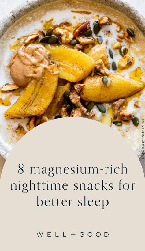 Good Night Time Snacks, Vegan Late Night Snacks Healthy, Best Night Time Snacks, Health Night Snacks, Healthy Bedtime Snacks Fitness, Late Healthy Snacks, Snacks For Cravings, Picnic Snacks Aesthetic, Night Time Healthy Snacks