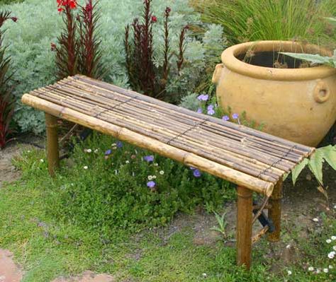 bamboo garden bench Bamboo Furniture Diy, Bamboo Diy, Bamboo Decor, Bamboo Poles, Bamboo Art, Bamboo House, Bamboo Garden, Bamboo Fence, Bamboo Crafts