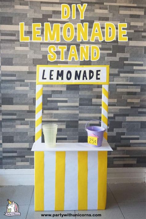 Cardboard Lemonade Stand, Lemonade Stand For Kids, Make A Lemonade Stand, Kids Lemonade Stands, Lemonade Stand Sign, Big Cardboard Boxes, Diy Lemonade Stand, Kids Lemonade, Diy Lemonade