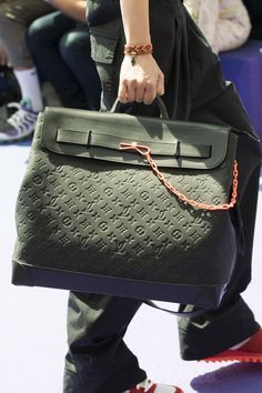 Untitled Louis Vuitton Bags, Lv Handbags, Sacs Design, Bags Style, Sac Week End, Best Shoes For Men, Louis Vuitton Men, Handbag Heaven, Sneakers Men Fashion