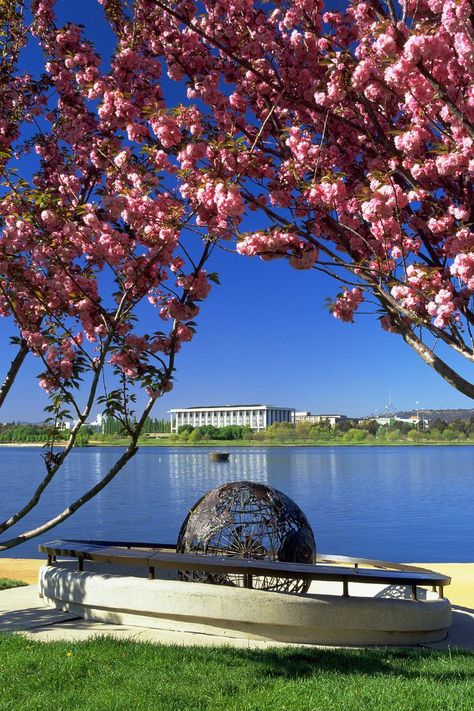 Canberra Aesthetic, Australia Canberra, Australian Scenery, Australia Adventure, Australia Capital, Gap Year Travel, Beautiful Australia, Australia Tourism, Canberra Australia