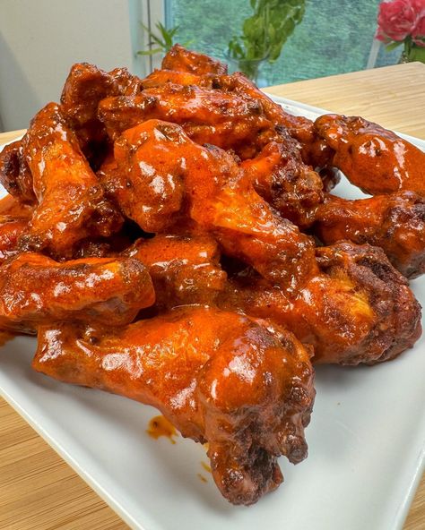 Four20 blazin buffalo wings going crazy! Enjoy these photos for now! I’ll drop the recipe tomorrow morning in time for the festivities! ⛽️💨😮‍💨🔥🔥#buffalowings #wings #chickenwings #hotwings #cookingwithpatlee #dmv Spicy Wings Aesthetic, Breaded Hot Wings, Hot Wings Aesthetic, Spicy Hot Wings, Hot Buffalo Wings, Wings Buffalo, Buffalo Hot Wings, Spicy Wings, Healthy Bowls Recipes