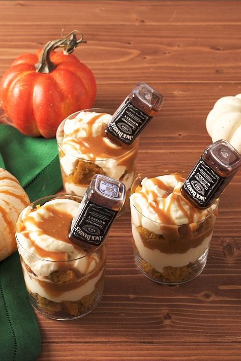 Dessert Pumpkin Recipes, Alcohol Infused Cupcakes, Boozy Baking, Pumpkin Trifle, Desserts Pumpkin, Dessert Pumpkin, Boozy Cupcakes, Alcoholic Desserts, Boozy Desserts