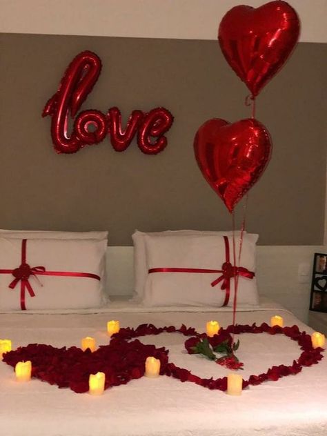 Transform Your Space: Romantic Valentines Room Decor Ideas 2024 for Him | Cozy and Simple Bedrooms with Rose Petals Valentines Room Decor, Valentines Room, Couple Room Decor, Valentine Hotel, Valentine's Day Hotel, Hotel Room Decoration, Romantic Hotel Rooms, Romantic Room Surprise, Romantic Dinner Decoration