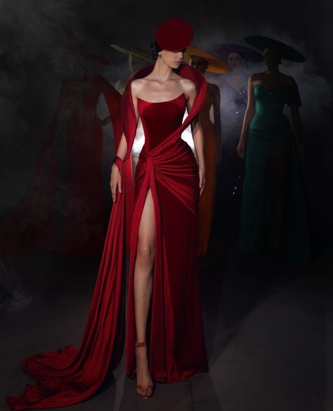 #red #dress #couture #design #woman #fashion #art #idea #character #interpretation #podium #model Sadek Majed, Hollywood Glam Dress, Mrs Bella, Old Hollywood Dress, Hollywood Gowns, Hollywood Dress, Runway Fashion Couture, Classy Prom Dresses, Corset Dress Prom