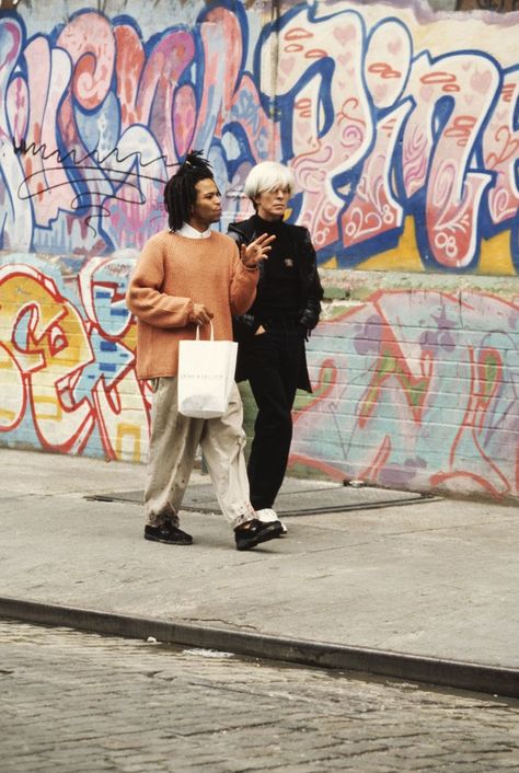 14 vintage photographs that prove Jean-Michel Basquiat was a style icon | Vogue Paris Jeffrey Wright, Jean Michel Basquiat, The New Yorker, Big Picture, David Bowie, New Yorker, Graffiti, Walking, On Instagram