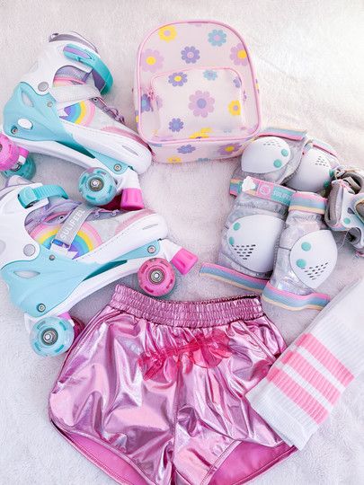 Roller Skating Birthday Party Outfit, Roller Skate Birthday Outfit, Unicorn Skate Party, Roller Disco Party Outfit, Skate Into Eight Birthday, Roller Skate Party Outfit, Roller Skate Theme Birthday Party, Barbie Skating Party, Barbie Roller Skate Party