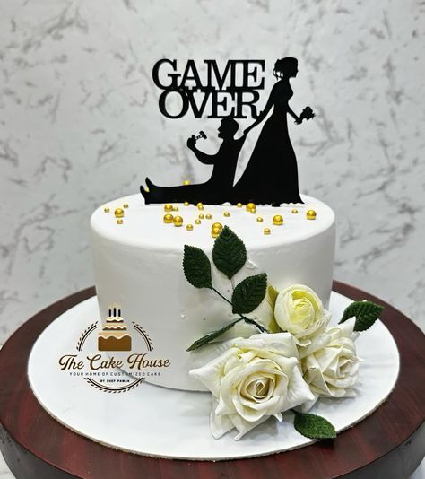 Bride to be cake with Customize Cake Ideas For Bachelorette Party, Cake Bride To Be Funny, Bachelor Cake Ideas, Groom To Be Decoration Ideas, Bachelorette Cake For Groom, Bachelor Cake For Men, Bachelorette Cake For Bride Funny, Bride To Be Cake Ideas Funny, Groom To Be Party Decorations