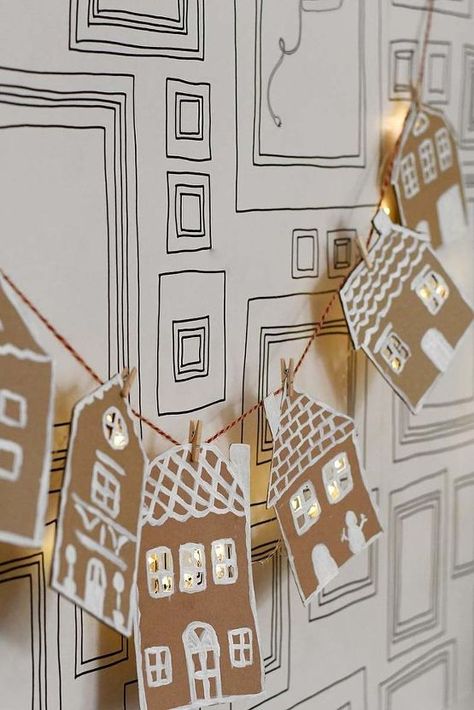 Everyone seems to be doing most of their Christmas shopping on Amazon! I decided to reuse some of the Amazon boxes for a fun festive Gingerbread Garland! Cardboard Gingerbread, Gingerbread Garland, Amazon Boxes, Garland Diy, Eco Friendly Christmas, Diy Garland, Gingerbread Houses, Christmas Gingerbread, Christmas Activities