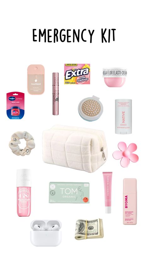 Emergency kit #emergencykit #emergency #makeup #school #teenage #preppy #fyp #aesthetic Sleepover Packing List, Kit For School, School Locker Organization, Middle School Essentials, School Emergency Kit, School Backpack Essentials, Preppy School Supplies, Uni Bag, Period Kit