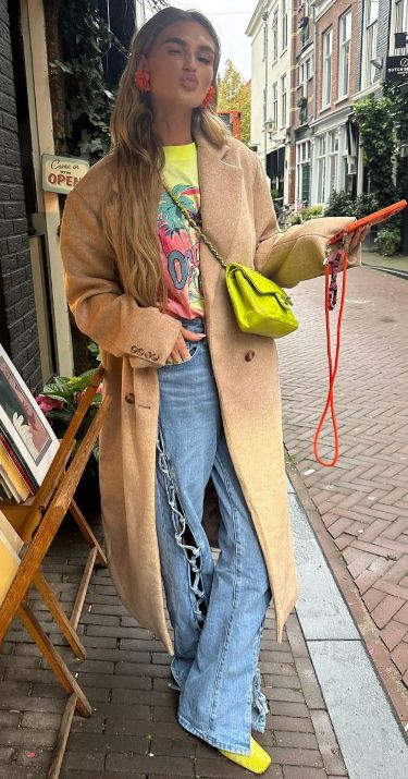 Street Style 2023, Outfit Beige, Style 2023, Outfit Jeans, Mode Casual, Midi Skirts, 가을 패션, Inspiration Mode, Mode Vintage