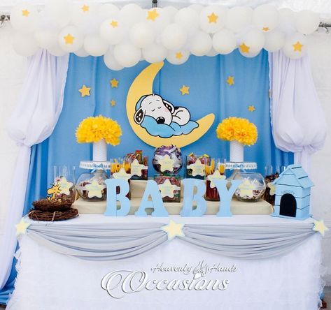 Vacation is over. Time to flood your feed with party decor goodies. Shari g pictures of this Snoopy Baby Shower Candy Table. #snoopy… Snoopy Baby Shower Decorations, Snoopy Baby Shower Theme, Snoopy Baby Shower Invitations, Baby Shower Candy Table, Snoopy Baby Shower, Batman Baby Shower, Snoopy Baby, Carnival Baby Showers, Peanut Baby Shower