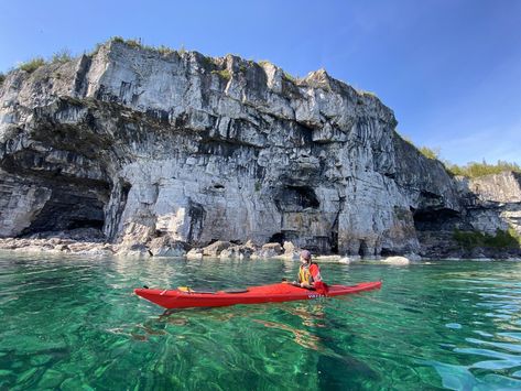 9 of the Most Beautiful Blue-Water Lakes in Ontario | Northern Ontario Travel Lake Simcoe Ontario, Lake Ontario New York, Waterfront Cabins, Trout Lake, Ontario Travel, Northern Ontario, River Trip, Parks Canada, Destination Ideas