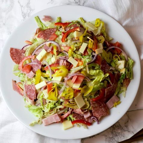 Jimmy John’s Unwich Salad, Sub Sandwich Salad Recipe, Salads With Meat Main Dishes, Healthy Italian Sub Salad, Italian Sun Salad, Jersey Mikes Salad, Sub Chopped Salad, Chopped Hoagie Salad, Chopped Sub Sandwich Salad