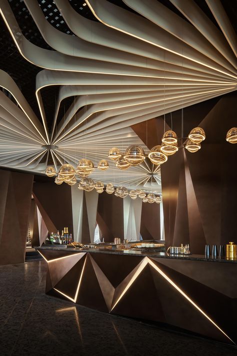 Luxury Restaurant Interior, Hotel Lobby Design, Bar Ceilings, Nightclub Design, Decoration Restaurant, Bar Interior Design, Luxury Bar, Luxury Restaurant, Changsha